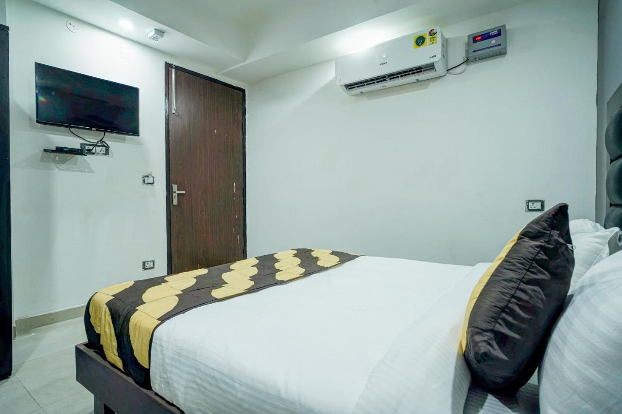 Hotel Red Snapper Neu-Delhi Exterior foto
