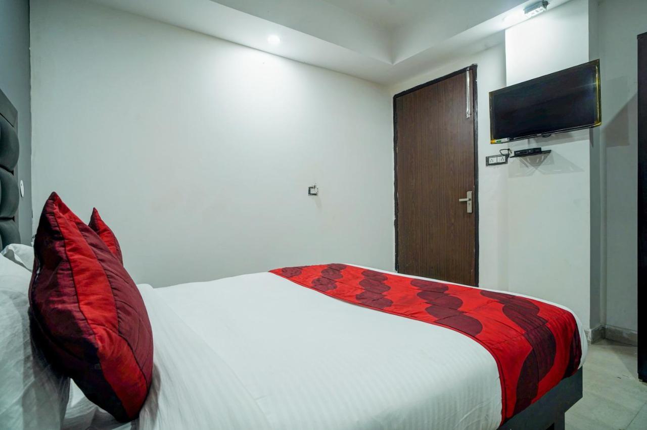 Hotel Red Snapper Neu-Delhi Exterior foto