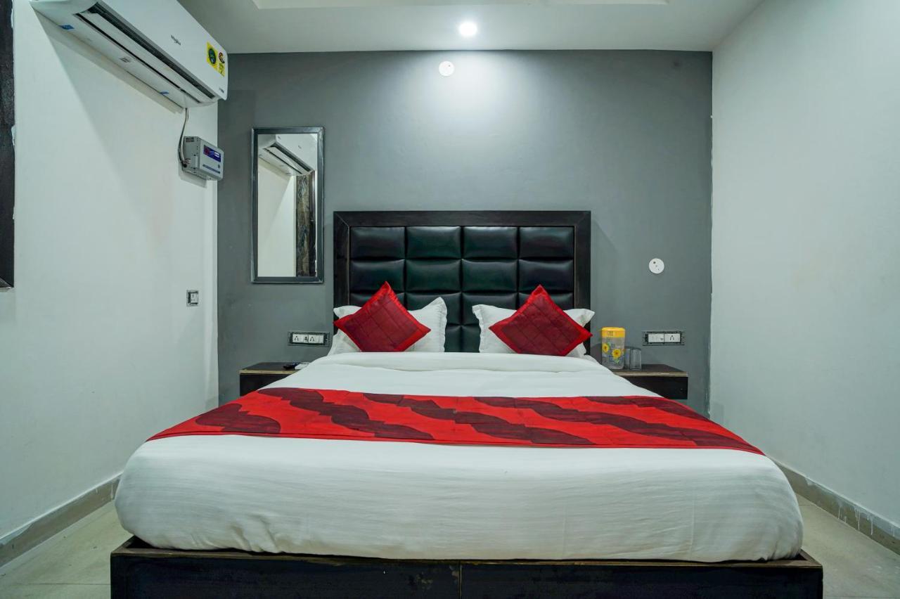 Hotel Red Snapper Neu-Delhi Exterior foto