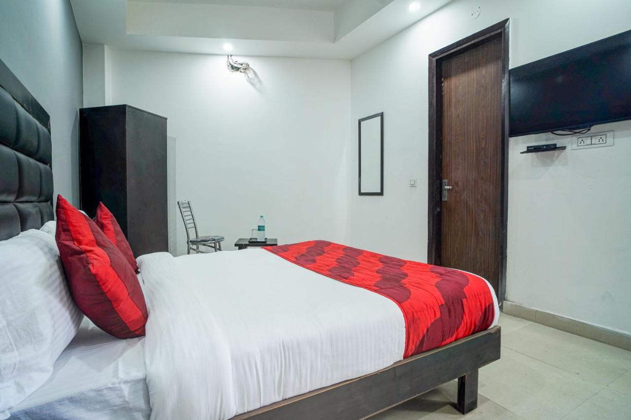 Hotel Red Snapper Neu-Delhi Exterior foto